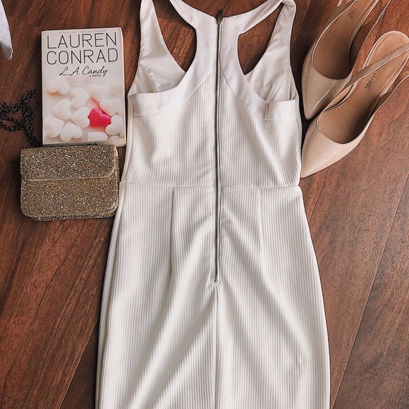 Tight White Dress Size XSmall - Picture 4 of 6